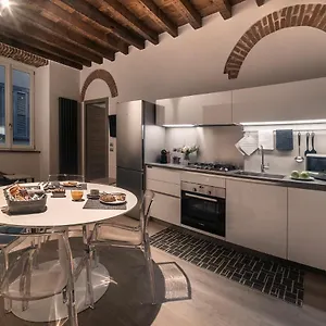 Borgo San Leonardo Bérgamo